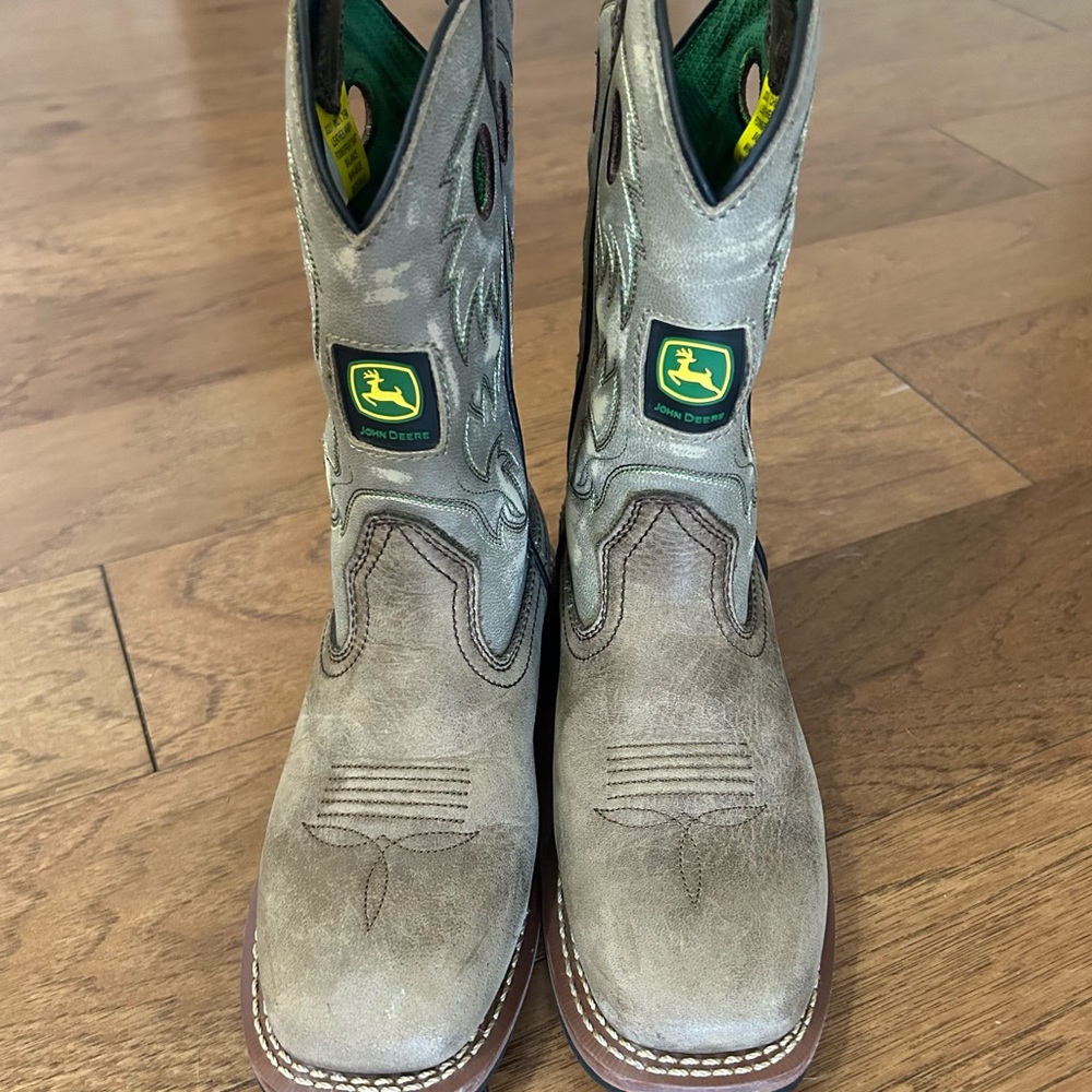 Brand New - John Deere Cowboy Boots